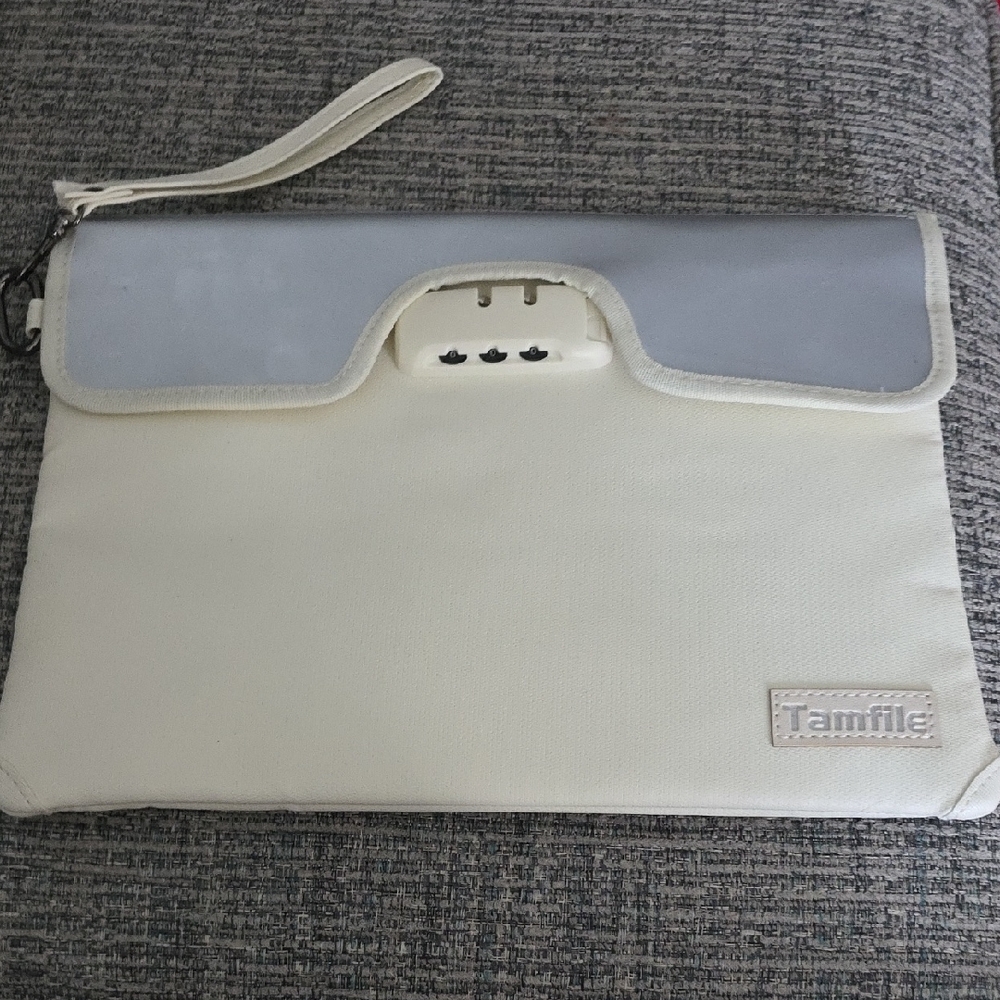 💫Tamfile White and Gray Document Holder
